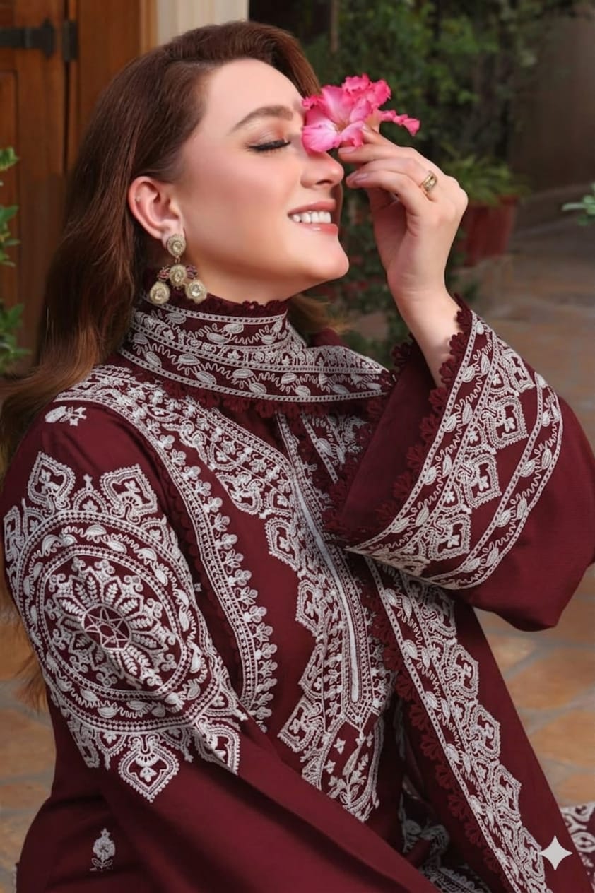 BRAND  ANEELA'S
DHANAK EMBROIDERED 3PC