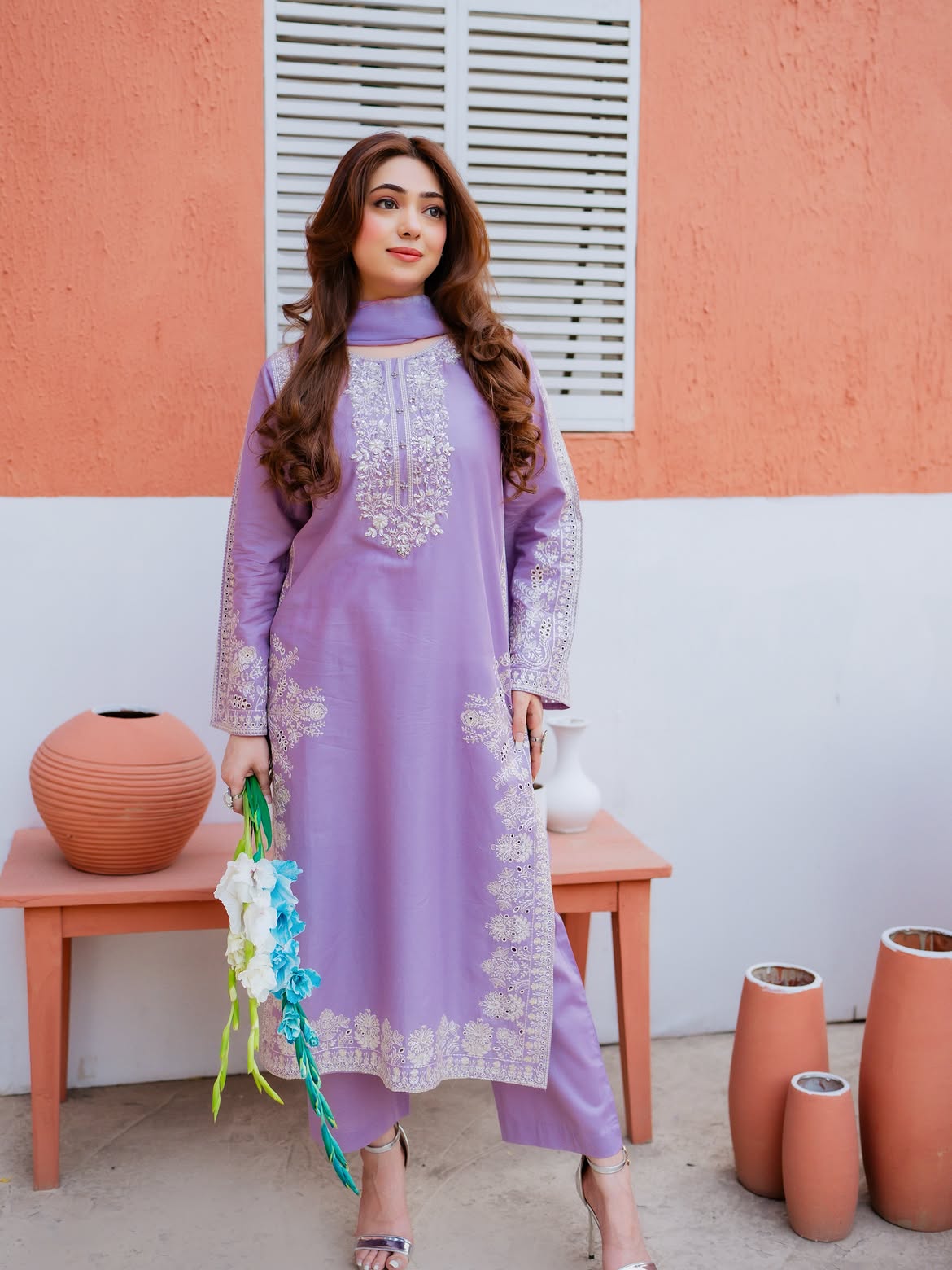 BRAND PEZWAAN
DHANAK EMBROIDERED 3PC