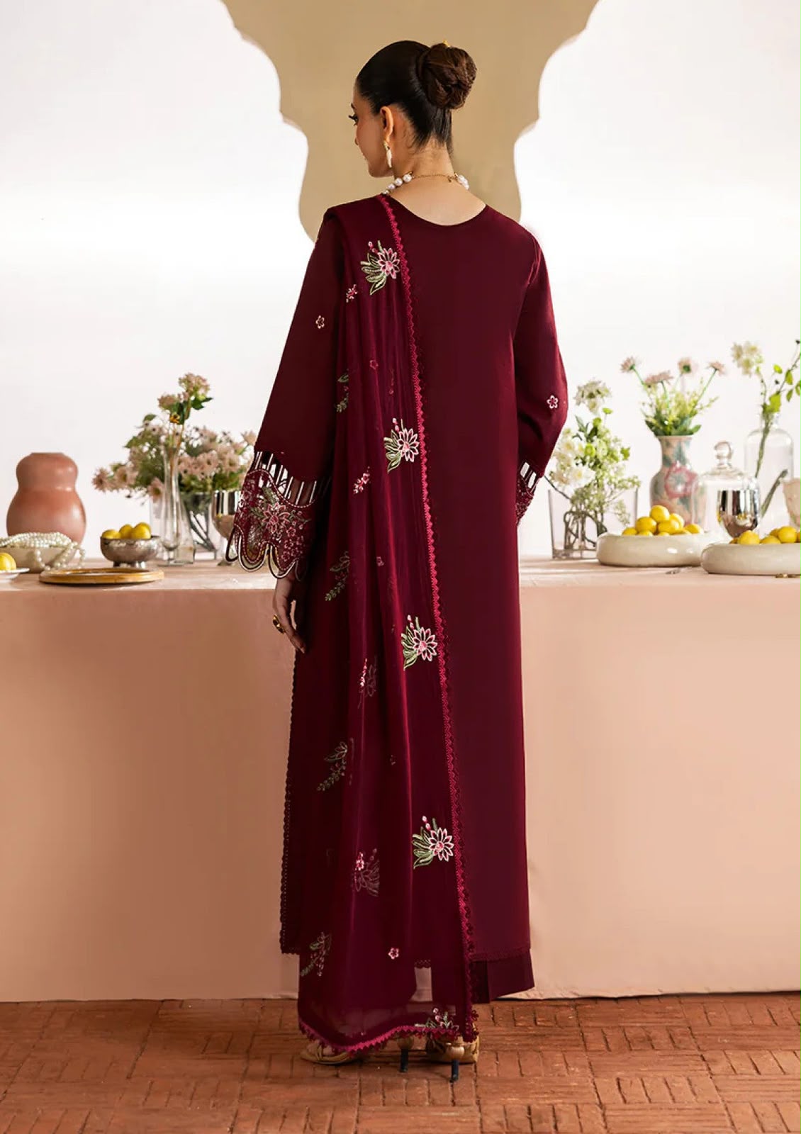 *BRAND NAME* MAHNUR
3PC EMB SUITS