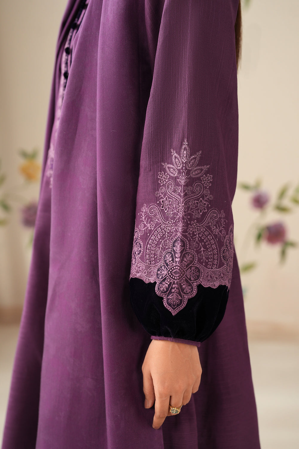 BRAND: BAROQUE 
DHANAK Embroidered 3 Piece