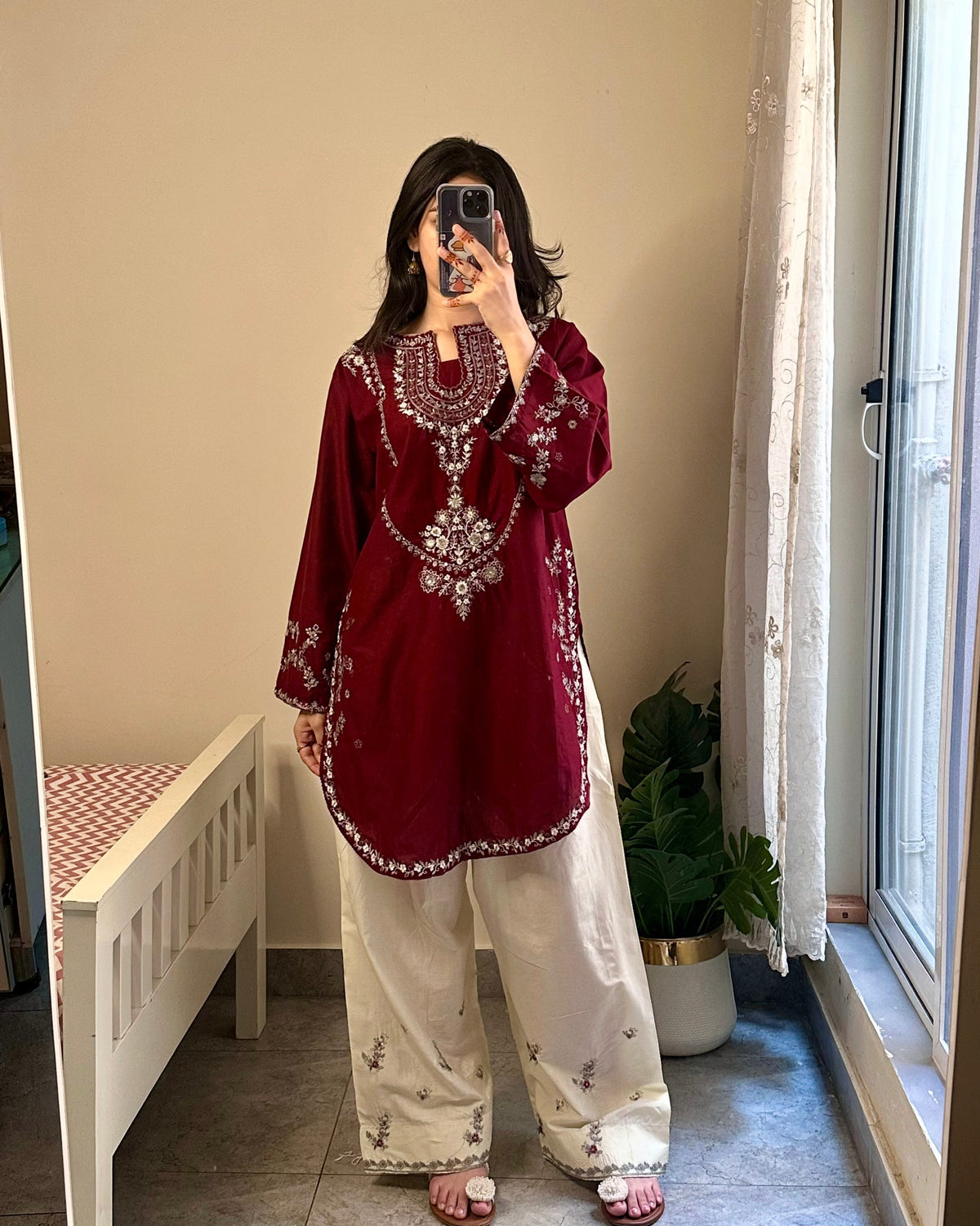 BRAND PEZWAAN
DHANAK EMBROIDERED 2PC