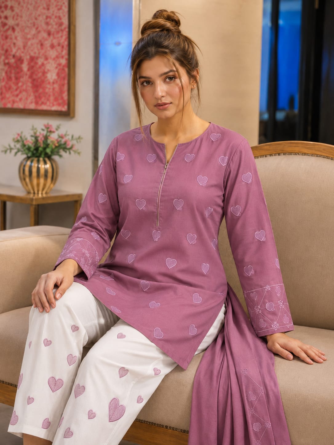 BRAND NAME : BAREEZE
DHANAK EMBROIDERED 3PC