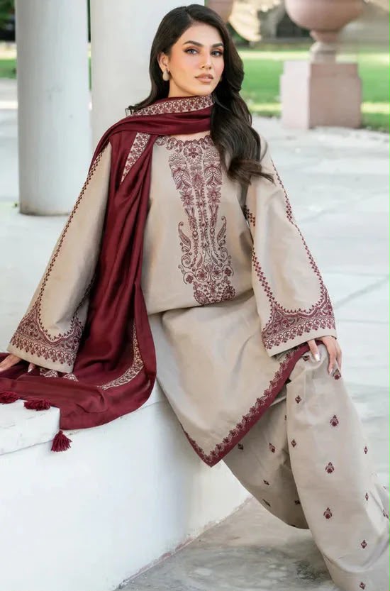 Brand bareeze
PURE DHANAK 3PC EMBROIDERED