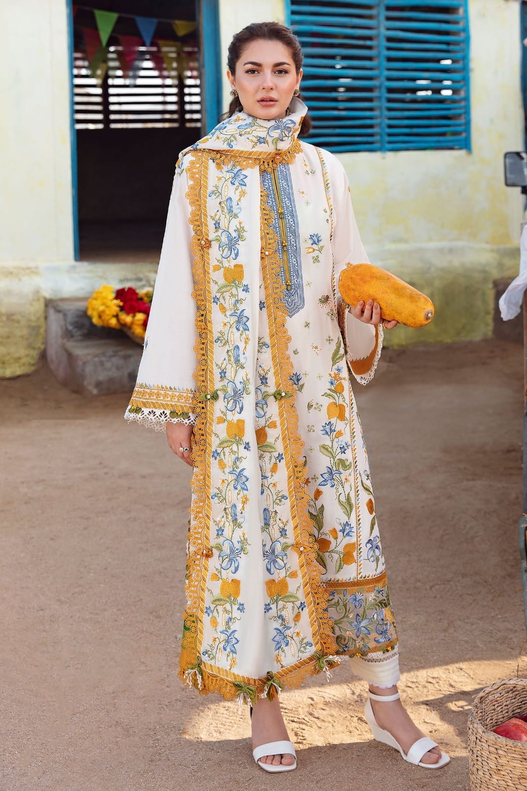 BRAND: KAHF Embroidered 3 Piece WINTER DHANAK COLLECTION